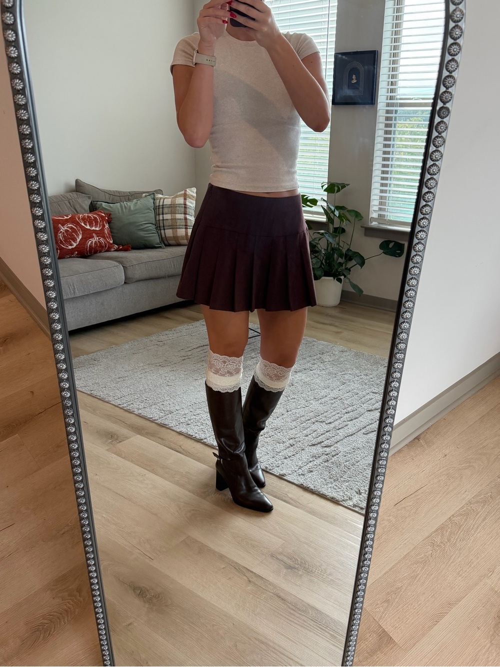 EUC Abercrombie & Fitch Size Medium Brown Pleated Mini Skort